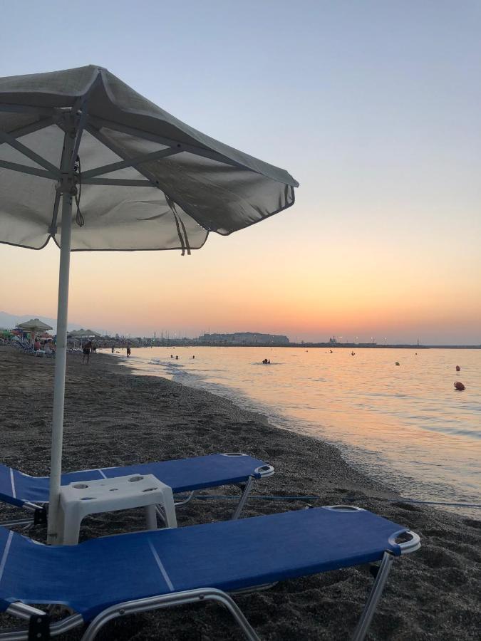 Akasha Waves Rethymno Exterior foto